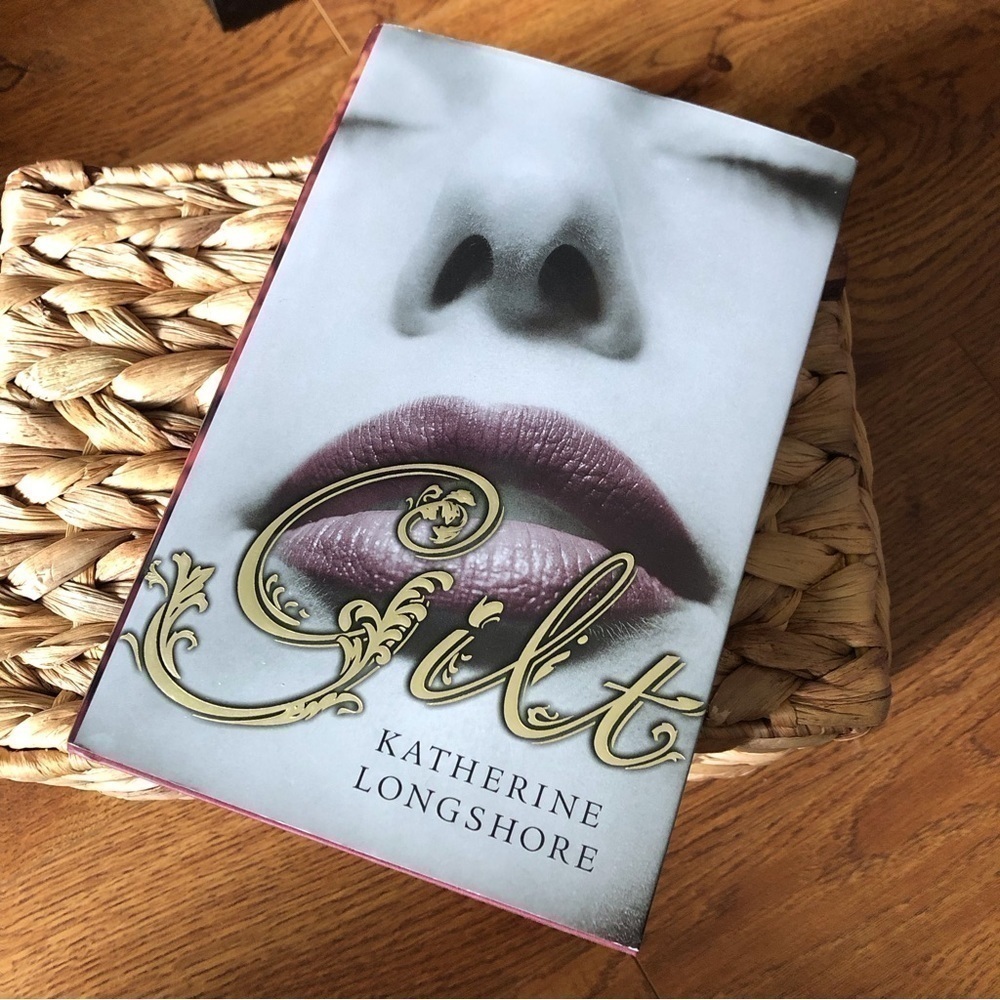 Gilt by: Katherine Longshore, Hardback Book